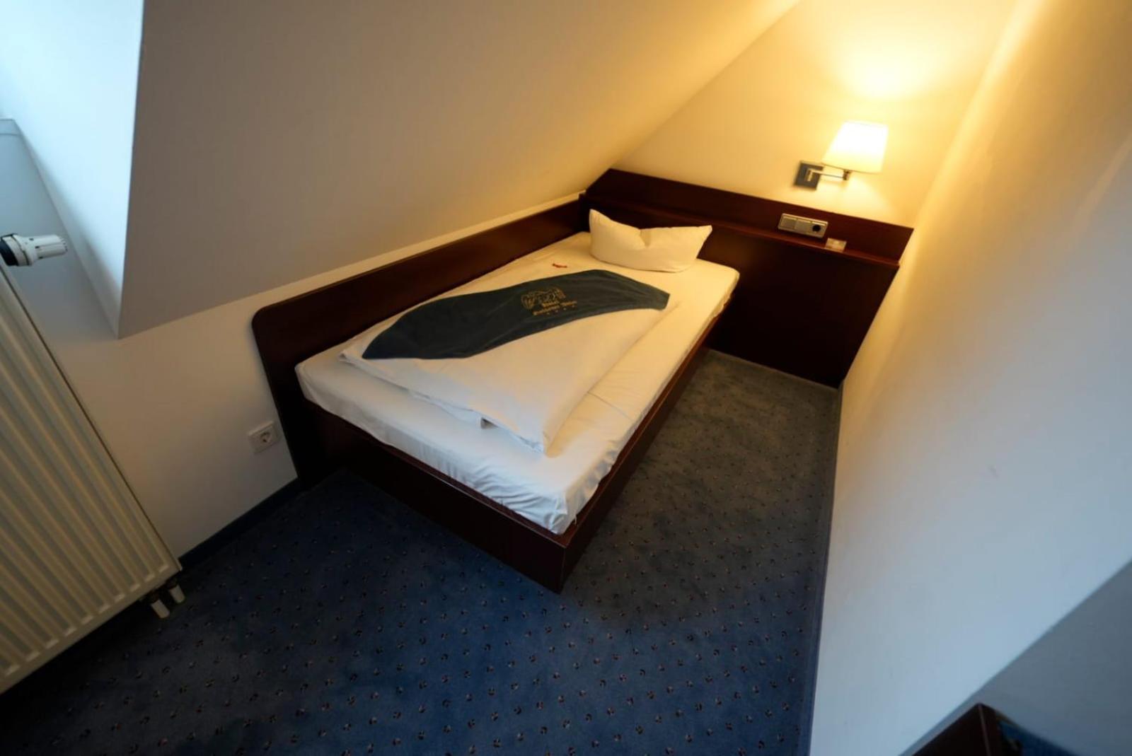 Hotel Goldener Adler バウツェン エクステリア 写真