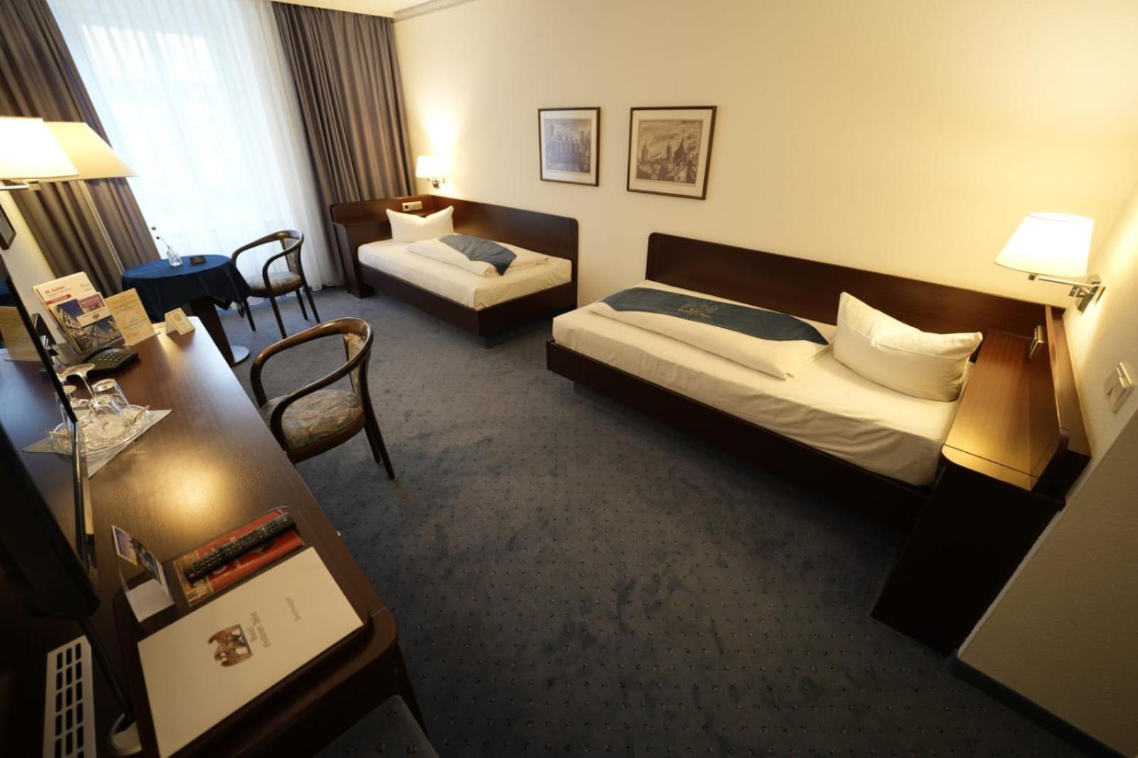 Hotel Goldener Adler バウツェン エクステリア 写真