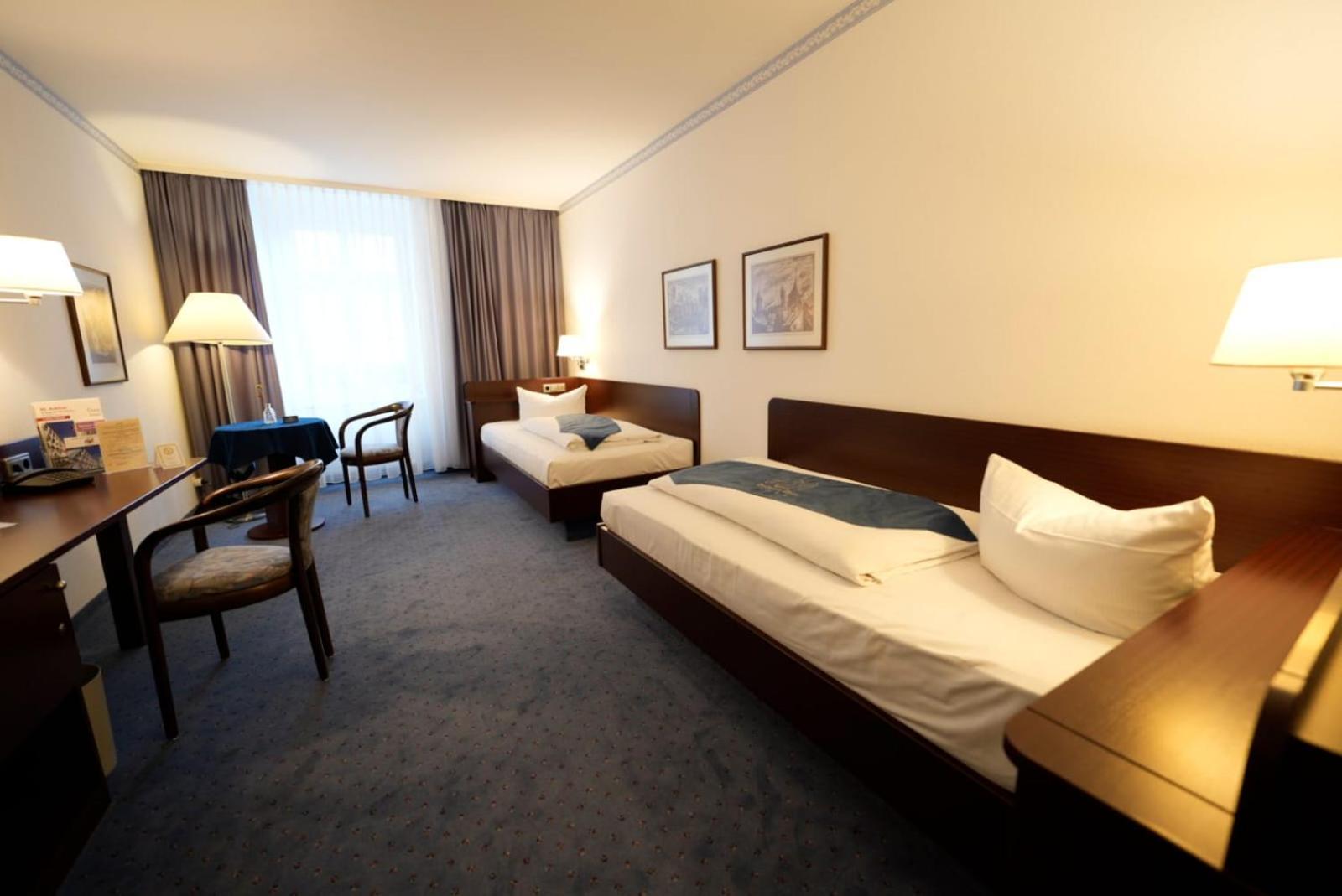 Hotel Goldener Adler バウツェン エクステリア 写真